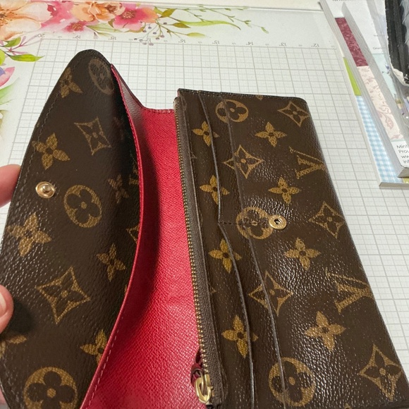 Louis Vuitton Emily wallet - Picture 2 of 6